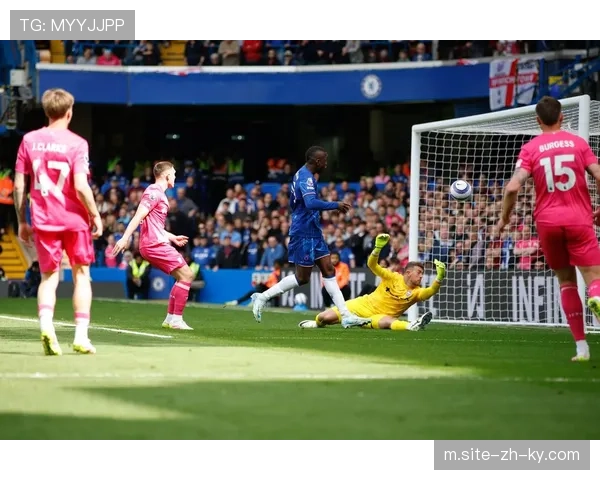 诺丁汉森林主场失利 欧战希望与保级压力并存