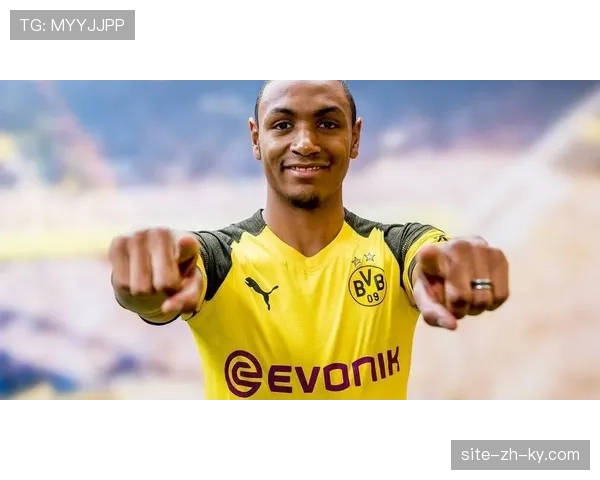 拜仁冠军之战数据解析 阿方索戴维斯96%传球成功率获最佳